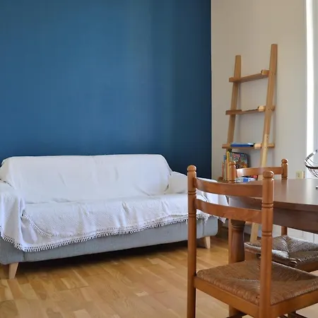 A 2 Pas De La - Centre D'asnelles