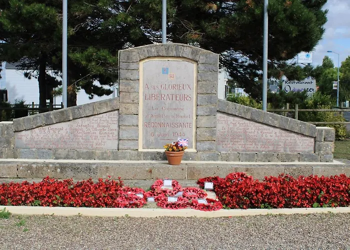 à 2 Pas De La - Centre D'asnelles Appartement *