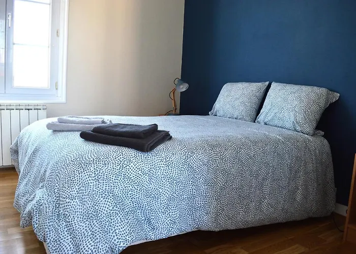 A 2 Pas De La - Centre D'asnelles * Asnelles